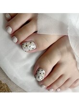 アオマリー(Aomalie)/ドットフラワーネイル　¥10,560