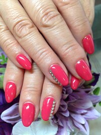 上品ネイル　シンプル