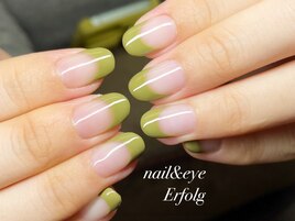 シンプルフレンチネイル