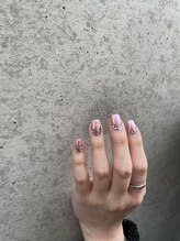 ムーイ 外苑前(mooi.)/pink mirror