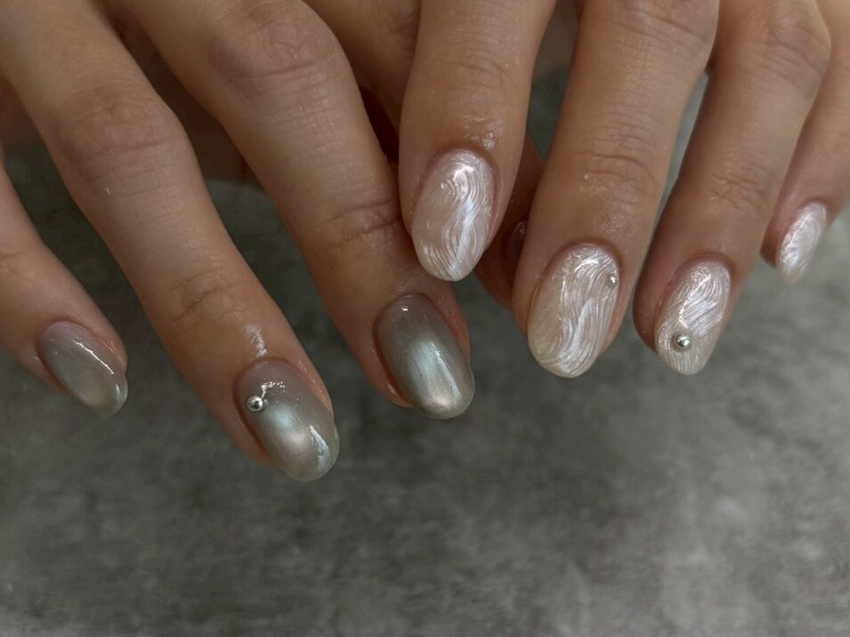 2026年春トレンド】ホワイト ワンカラーのネイルデザイン集｜人気順