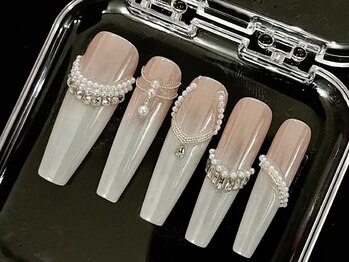 ミュウミュウ(miumiu)/冬×大人可愛いネイル