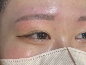 アイクイック 新宿 新宿駅西口店(Ai Quick)/アイブロウ/眉毛/レディース