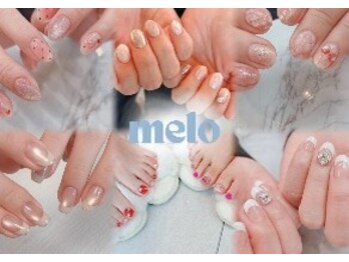 メロ(melo)の写真/【特別な日にも◎】華やかなネイルが最高に映える！何度も見返してしまうメロいお手元に◎