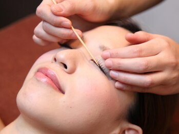 ドレッシングルーシア 六町店(DRESSING)/まつ毛カール