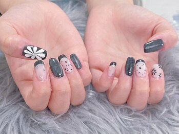 ニナズネイル(Nina's Nail)/やり放題