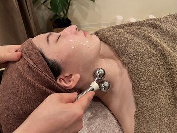 サロン 隠れ家)(kakurega)/小顔コース脂肪燃焼EMS付き