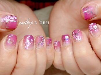 ネイルトップエクル(nail top E CRU)/夜桜ネイル