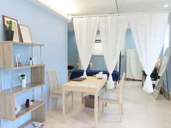 アオイプラス(碧 Plus)/店内の様子