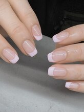 ティディーネスト(Tidynest)/フレンチネイル