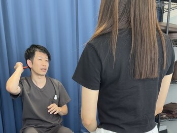 ライズフィジオ 名古屋店(RISE PHYSIO)の写真/名古屋市名東区藤が丘の整体は理学療法士資格保有者にお任せ！つらい首・肩にお別れ♪