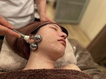 サロン 隠れ家)(kakurega)/小顔コース脂肪燃焼EMS付き