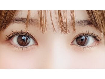 クリア アイラッシーズ アンド ネイルサロン シャイン(CLEAR & SHINE)/まつ毛パーマ　昼飯ロッド