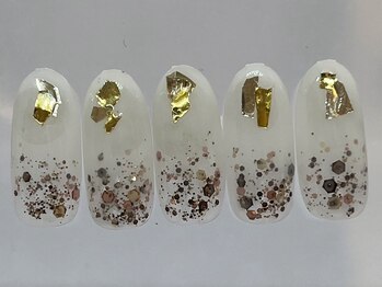 ナナズネイル(nana's nail)/トレンド定額コース￥7800
