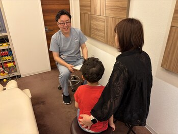 六甲整体院(TOTAL BODY CARE CHIROPRACTIC)の写真/【こども整体】朝起きづらい・体調の波に｜成長期バランス調整・保護者さま無料相談可