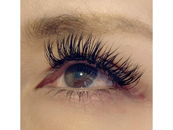 ユーラッシュ(U-lash)/エクステもグルーも厳選してます