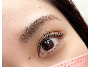 ルアウ(Luau)/ぱっちりとカール