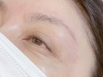 ビースタイル(BE STYLE)/まつげパーマと眉ＷＡＸ&カラー