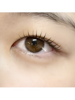 モン(mon.)/クレセントムーン