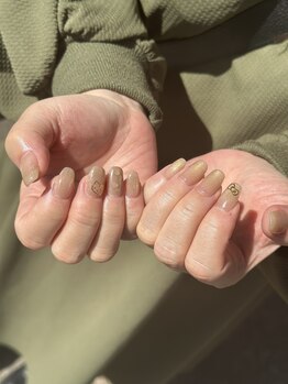 ユルックネイル(yluck nail)/北九州/若松/マグネット/上品