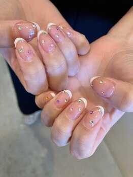 色とりどりストーンネイル