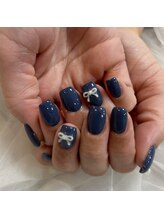 ワンカラーにリボンパーツ