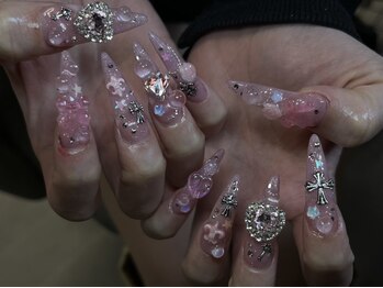 ネイルスタジオイー(nailstudio E)の写真/お気に入りカラー×パーツの組み合わせで唯一無二のデザインに♪SNSで人気のデザイン多数★[心斎橋]