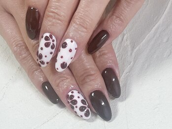 ケーズネイル製作所/ぷっくりお花ネイル