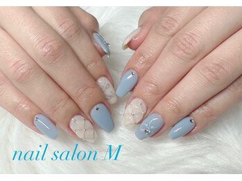 ネイルサロン M/持ち込みデザイン　8900円