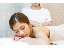 【背中悩み解決！お背中ハーブピーリング￥10,000】