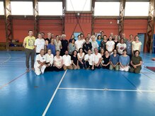 メディック(MEDIC)/副院長はフランス人セミナー講師