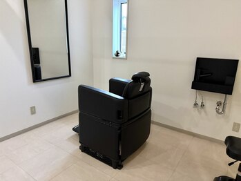 ヒビキノ バイ ヒビハンビューティー(hibikino by Hibihan Beauty)の写真/≪新登場◇話題の炭酸ヘッドスパ≫贅沢な毛穴洗浄ケアで心も頭皮もリフレッシュ！スッキリ感がクセになる♪