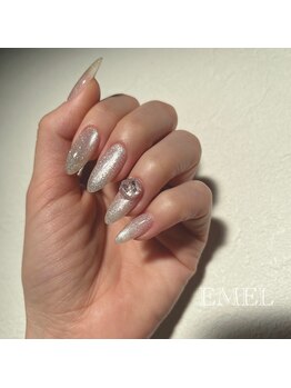 エメル(EMEL)/