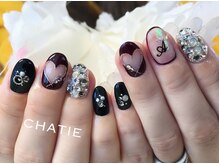 チャティー(CHATIE)/うめつくしビジューネイル☆