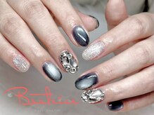 ベアトリーチェ 新宿西口(Beatrice)/クールなマグネットデザイン