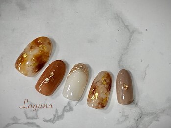 ラグウナ(Laguna)/ナチュラルタイダイネイル