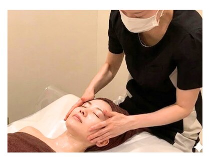 サロン ド ボヌールの写真