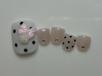 ドットガーリー ¥8800