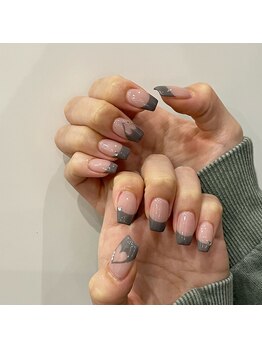 ハートフレンチネイル