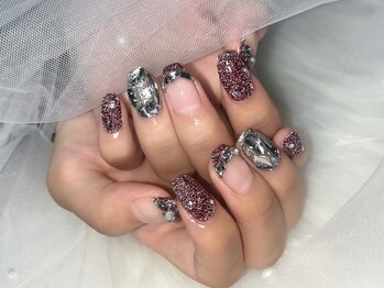 バタフライ 平塚店(Butterfly)の写真/トレンドを意識した"自分にぴったり"の定額デザインに出会える◎「＋550円」で爪に優しいパラジェル変更可!