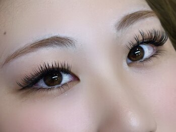 アンド 南草津店(&)の写真/華やかなボリューム感とバインドロック技術で、理想のぱっちりeyeを叶えませんか?◎