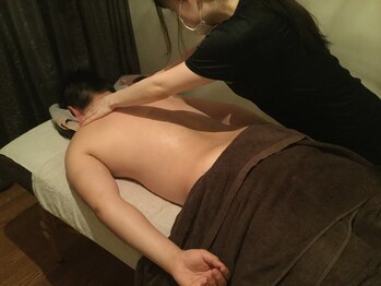 アロマボディアンドフェイシャルサロン ラ ヴィ アン ローズ/男性のご利用も可能に☆