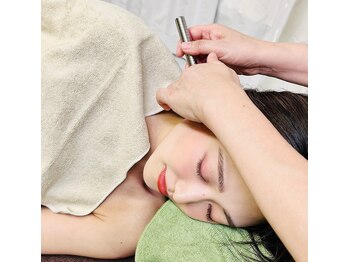 シンメトリー博多/【小顔矯正】たるみ改善に♪