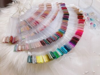 ネイルパティオ 新越谷店(nail patio)の写真/【初回オフ￥0】選びきれないほどのカラーやパーツを取り揃え☆あなたの理想のデザインに仕上がります♪