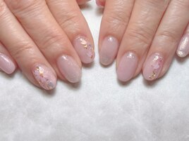 桜ニュアンスネイル