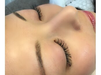 まつげエクステ専門店 アンリール(Anrire)/ボリュームラッシュ/自由が丘