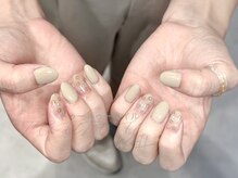 トゥートゥー(TOUTOU)/シンプルフラワーネイル