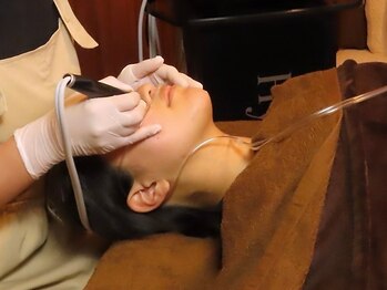 ブリランテ(Brillante)の写真/最新Gloss肌ピーリングで韓国スキンケア《Hy Peel into》でトーンアップ、年齢と共に気になる毛穴ケア◎