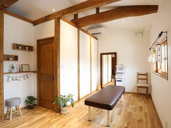 トマリギ(tomarigi)/〈tomarigi〉内観