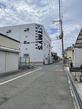 コフズ(Kofz)/5.TOMMY'Sを左折